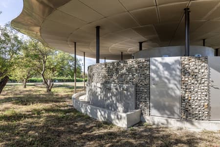 Tie-Ma Cycling Station at Dapo Pond